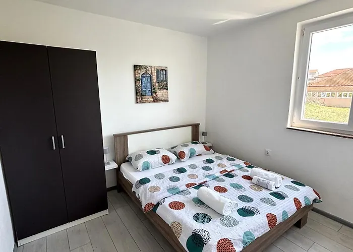 Novosel بريفلاكا