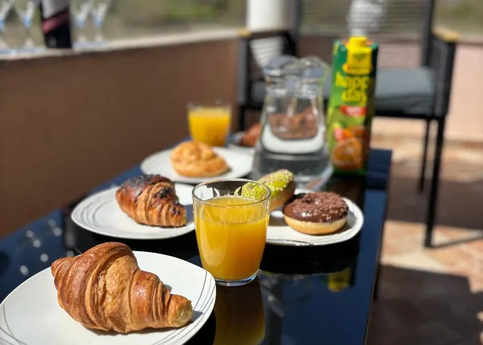 بيت للعطل Novosel