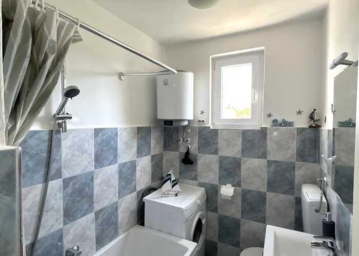 بيت للعطل Novosel